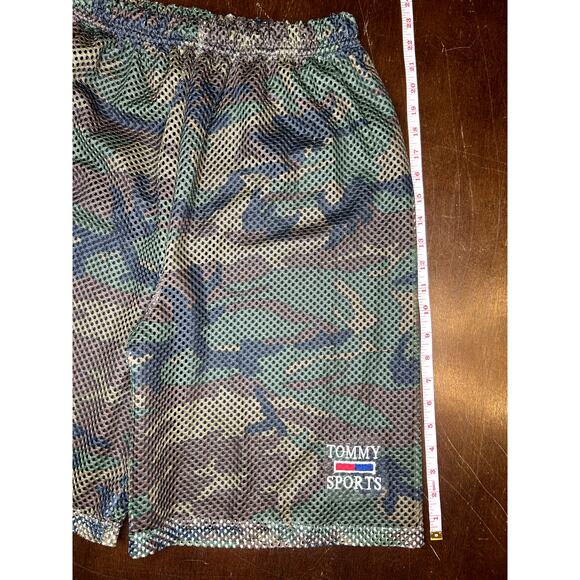 VTG 90s Tommy Hilfiger Camo Mesh Shirt and Shorts Set Size L - Picture 11 of 16